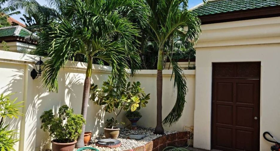 Villa en alquiler de 2 habitaciones en Bang Lamung, Chonburi