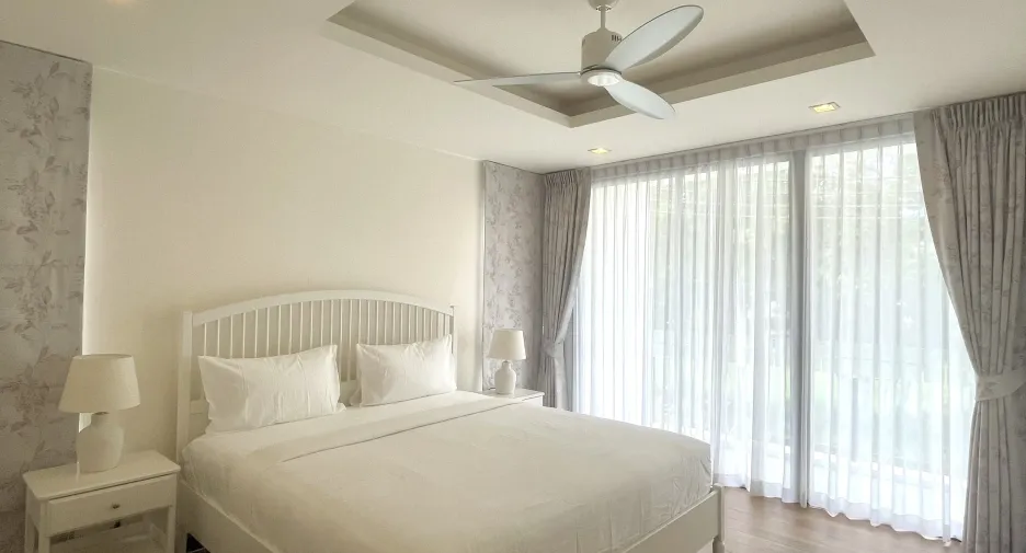 For sale 5 bedrooms villa in Thalang, Phuket