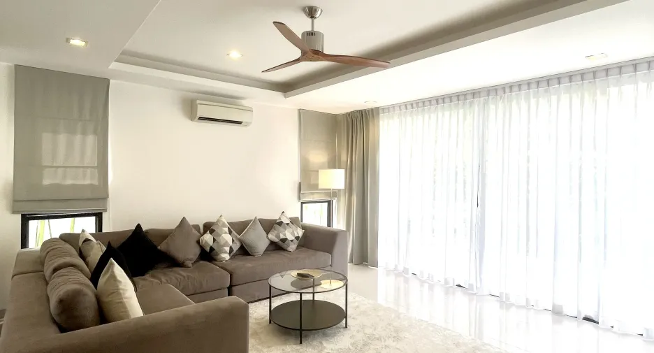 For sale 5 bedrooms villa in Thalang, Phuket