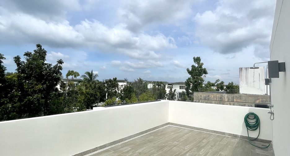 For sale 5 bedrooms villa in Thalang, Phuket