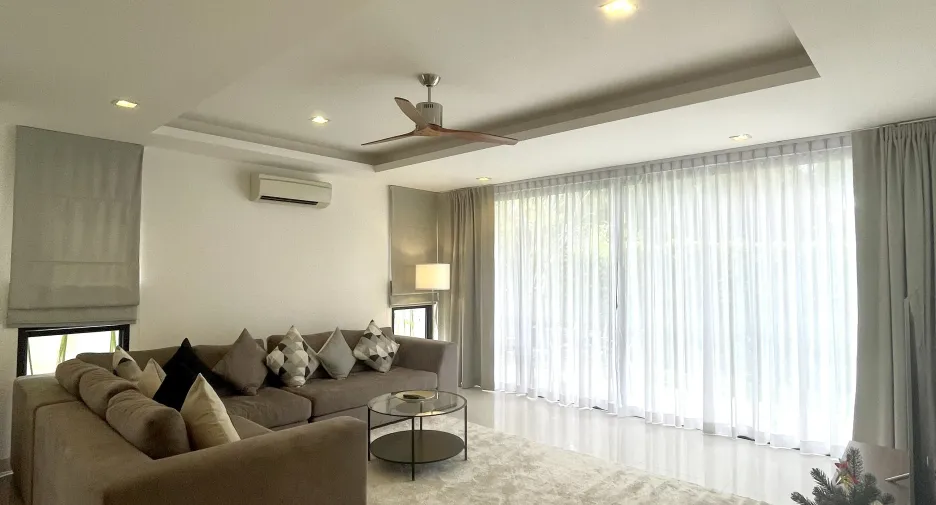 For sale 5 bedrooms villa in Thalang, Phuket