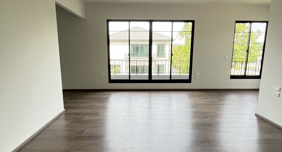 Casa en venta de 4 habitaciones en Thawi Watthana, Bangkok