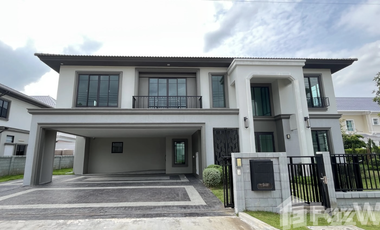 Haus zum Kauf mit 4 Zimmer in Thawi Watthana, Bangkok