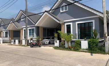 Villa en alquiler de 3 habitaciones en Mueang Phuket, Phuket