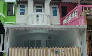 Reihenhaus zum Kauf mit 2 Zimmer in Nong Khaem, Bangkok