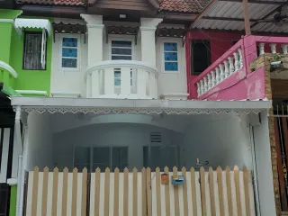 For sale 2 bedrooms townhouse in Nong Khaem, Bangkok