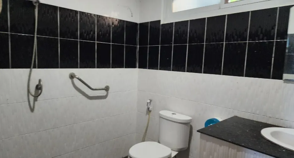 For sale 4 bedrooms house in Bang Saphan, Prachuap Khiri Khan