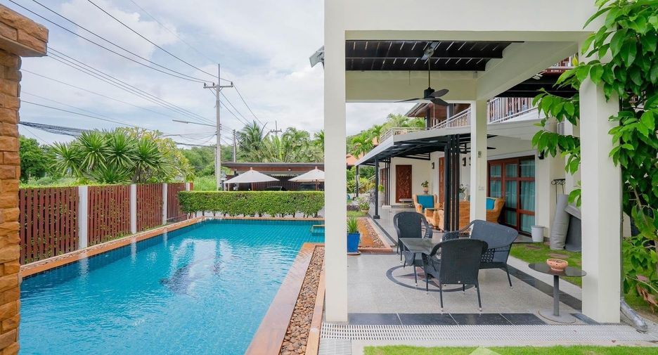 For sale 5 bedrooms villa in Hua Hin, Prachuap Khiri Khan