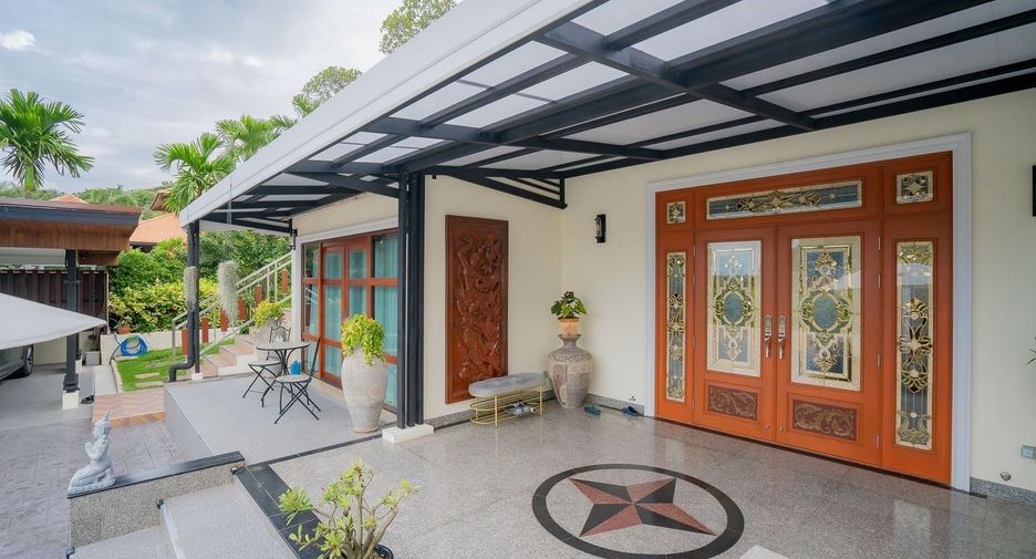 For sale 5 bedrooms villa in Hua Hin, Prachuap Khiri Khan