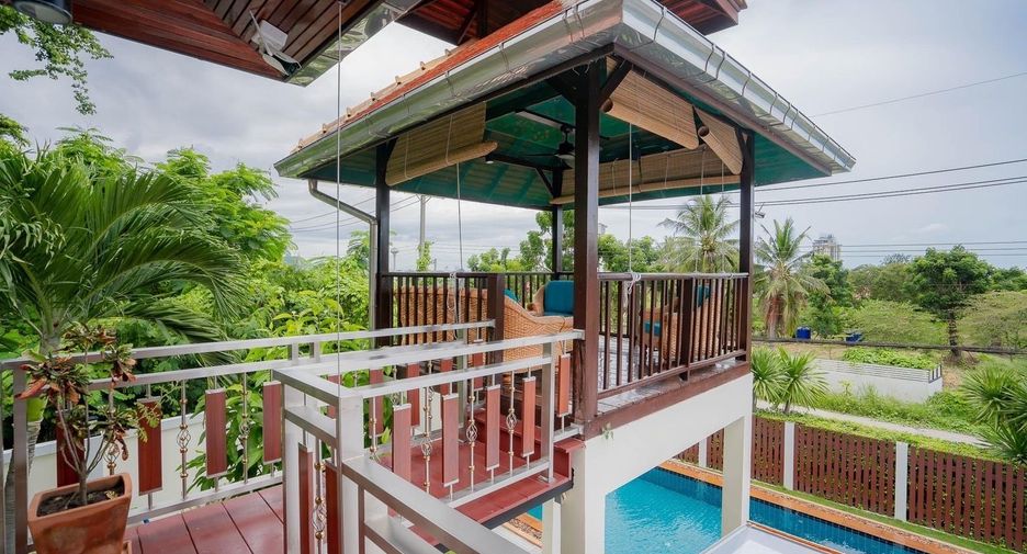 For sale 5 bedrooms villa in Hua Hin, Prachuap Khiri Khan