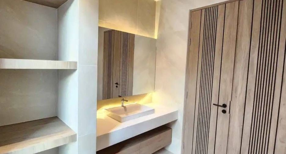 For sale and for rent 3 bedrooms villa in Mueang Phuket, Phuket