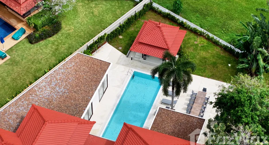 Villa zum Kauf mit 6 Zimmer in Thalang, Phuket