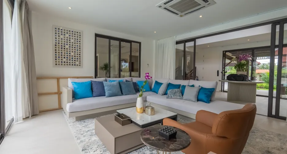 Villa zum Kauf mit 6 Zimmer in Thalang, Phuket