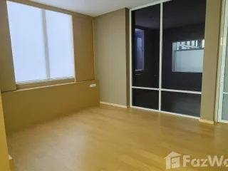 Продажа 3 спальни дом в Пращет, Бангкок