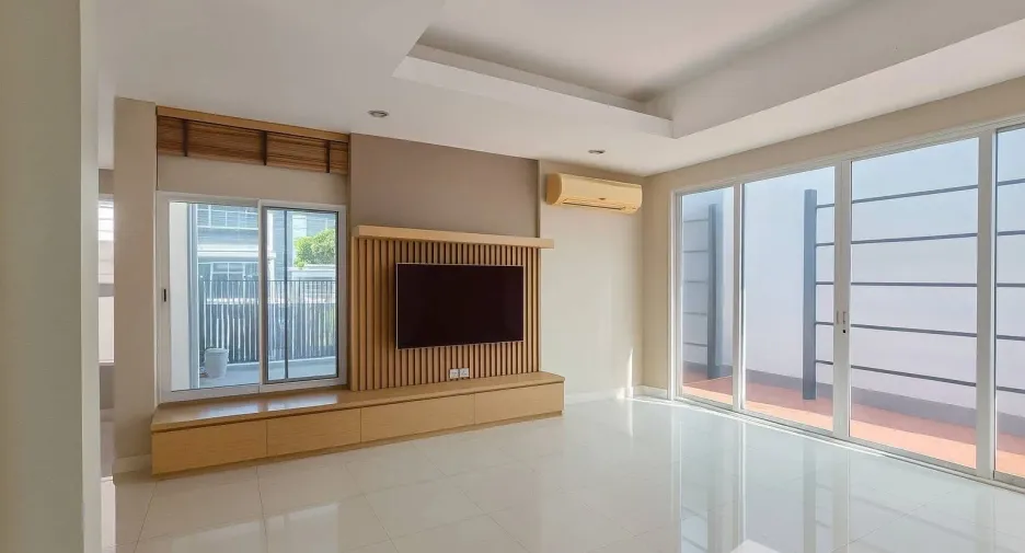 ขาย 3 ห้องนอน บ้านเดี่ยว ใน ประเวศ, กรุงเทพฯ