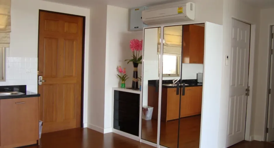 For rent 2 bedrooms condo in Cha Am, Phetchaburi