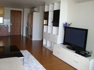 Аренда 2 спальни кондо в Ча Ам, Пхетбури