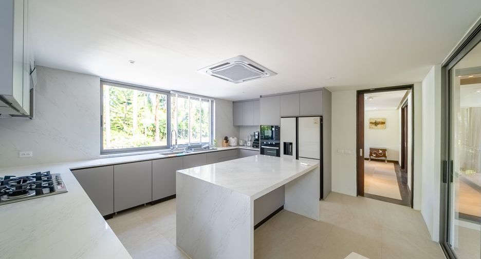 For rent 5 bedrooms villa in Thalang, Phuket