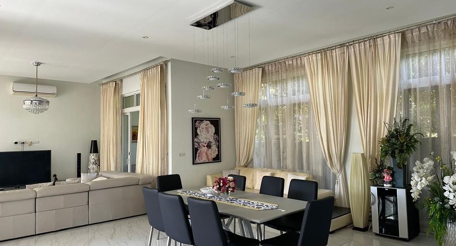 For rent 3 bedrooms villa in Hua Hin, Prachuap Khiri Khan