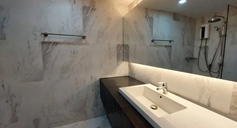 For sale and for rent 1 bed condo in Bang Rak, Bangkok