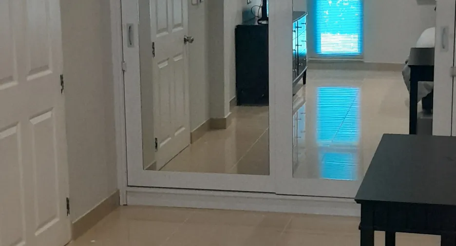 Casa en alquiler de 3 habitaciones en Mueang Samut Sakhon, Samut Sakhon