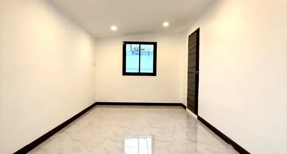 For sale 3 bedrooms house in Thalang, Phuket