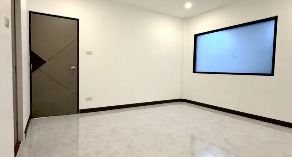 For sale 3 bedrooms house in Thalang, Phuket