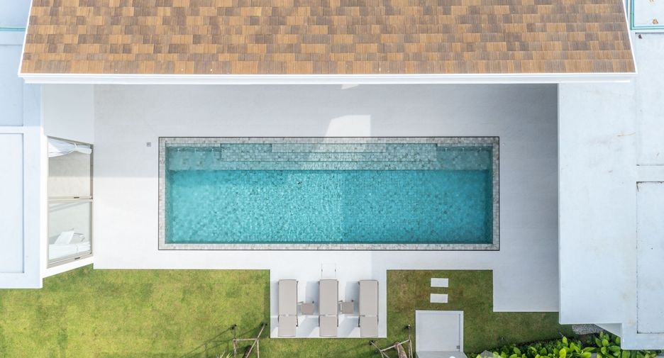 For sale and for rent 5 bedrooms villa in Thalang, Phuket