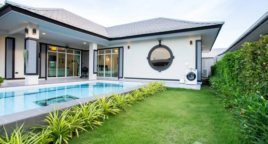 For sale 3 bedrooms villa in Hua Hin, Prachuap Khiri Khan