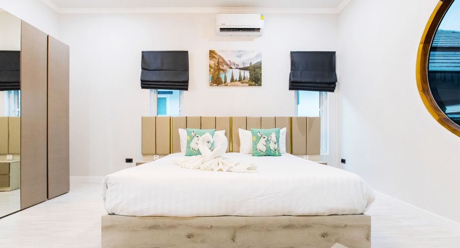 For sale 3 bedrooms villa in Hua Hin, Prachuap Khiri Khan