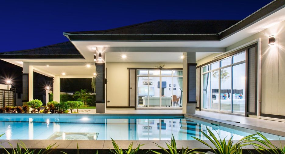 For sale 3 bedrooms villa in Hua Hin, Prachuap Khiri Khan