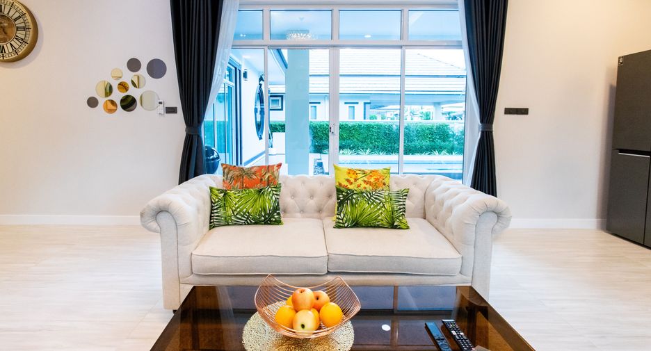 For sale 3 bedrooms villa in Hua Hin, Prachuap Khiri Khan