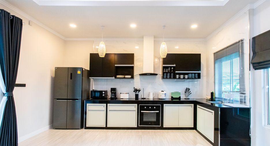 For sale 3 bedrooms villa in Hua Hin, Prachuap Khiri Khan