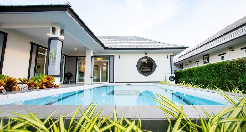 For sale 3 bedrooms villa in Hua Hin, Prachuap Khiri Khan