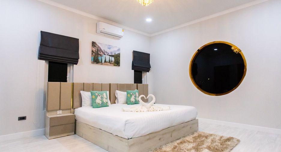 For sale 3 bedrooms villa in Hua Hin, Prachuap Khiri Khan