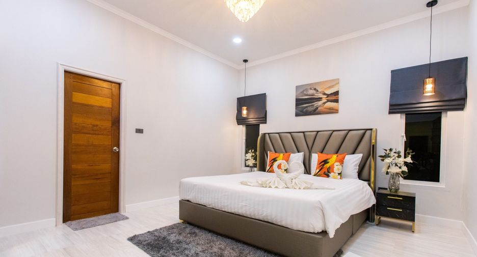 For sale 3 bedrooms villa in Hua Hin, Prachuap Khiri Khan