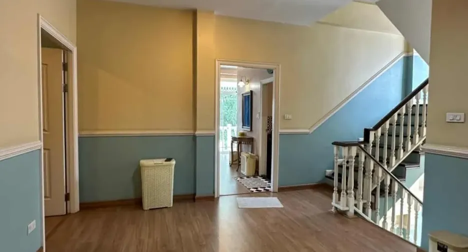 For sale and for rent 4 bedrooms house in Mueang Samut Prakan, Samut Prakan