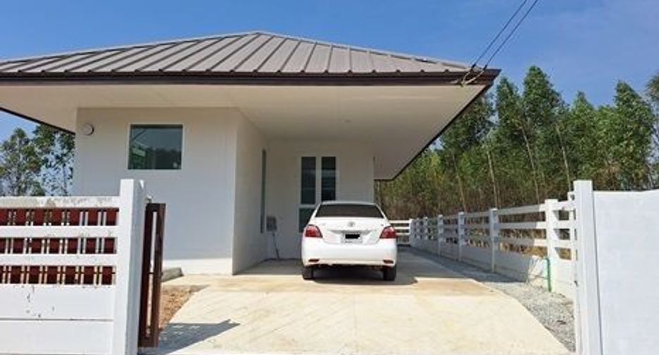 For sale 2 bedrooms house in Si Racha, Chonburi