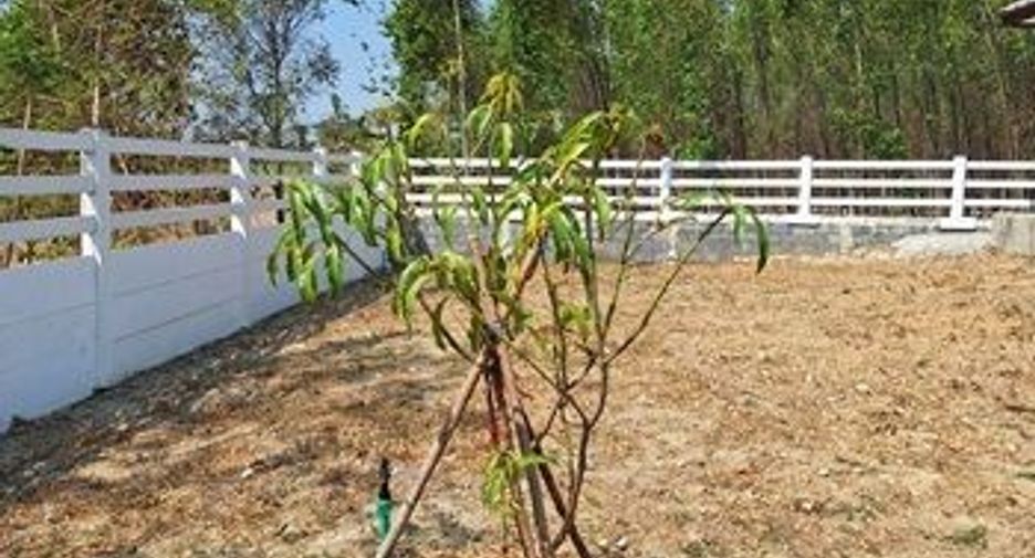 For sale 2 bedrooms house in Si Racha, Chonburi