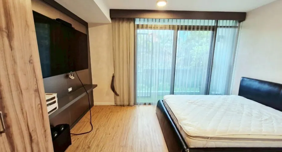 For sale 3 bedrooms condo in Bang Rak, Bangkok