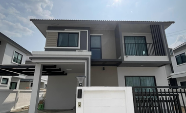 出租 3 卧室 独立屋 在 San Kamphaeng, Chiang Mai