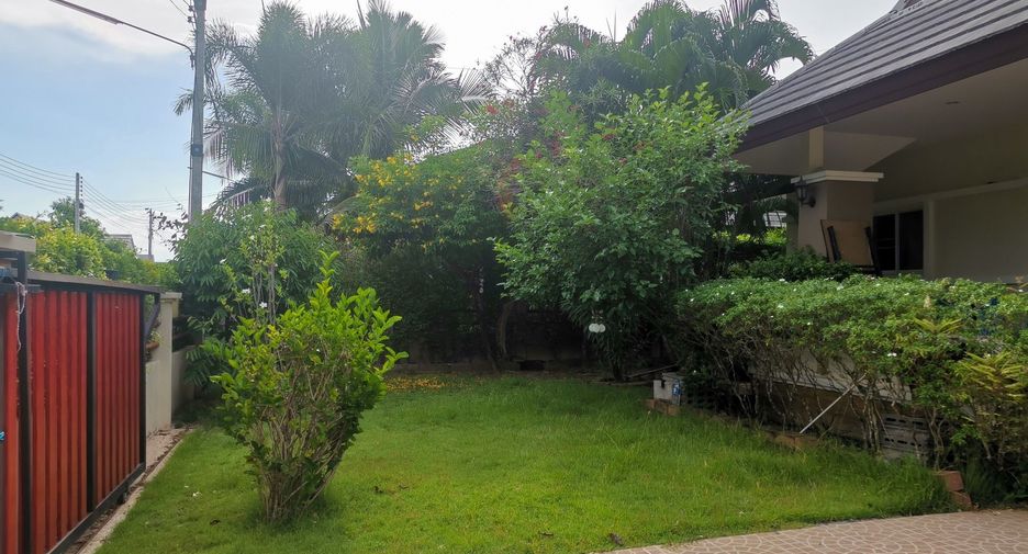 For sale 4 bedrooms house in Hua Hin, Prachuap Khiri Khan