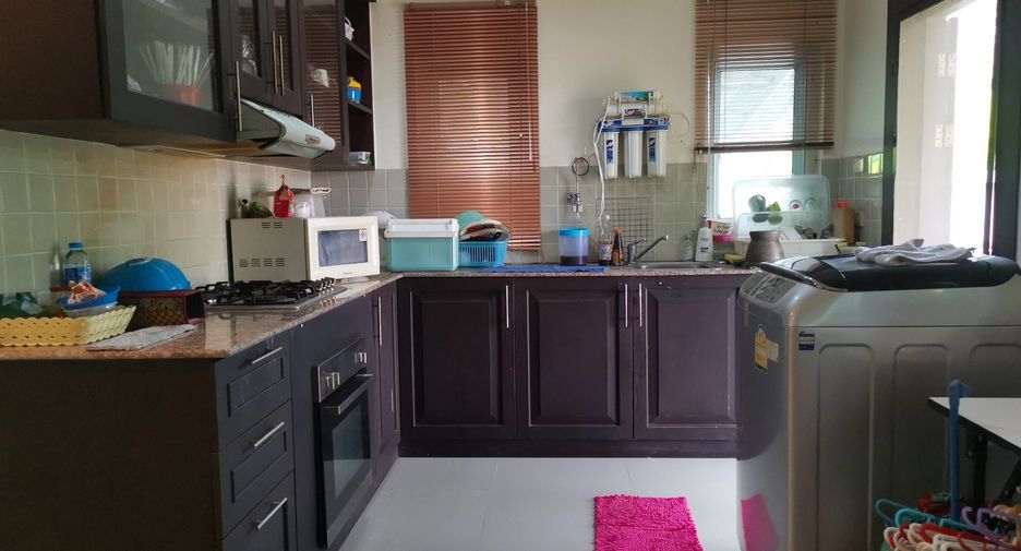 For sale 4 bedrooms house in Hua Hin, Prachuap Khiri Khan