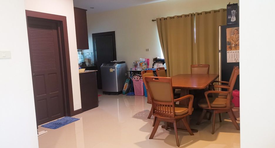 For sale 4 bedrooms house in Hua Hin, Prachuap Khiri Khan