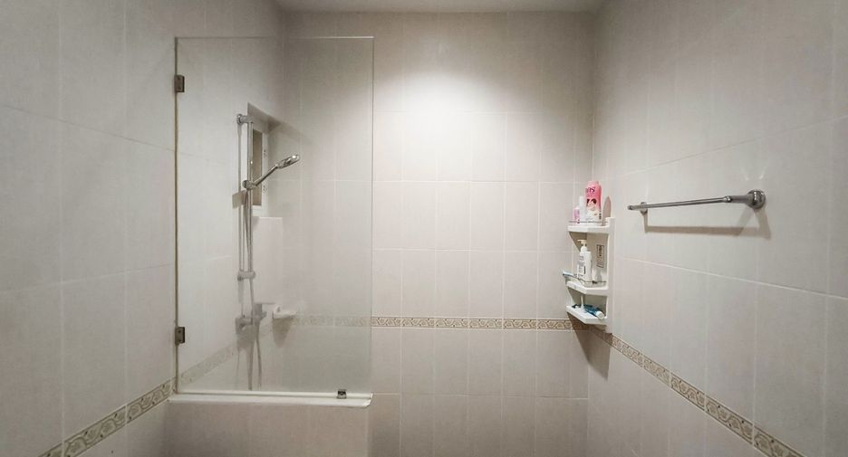 For sale 4 bedrooms house in Hua Hin, Prachuap Khiri Khan