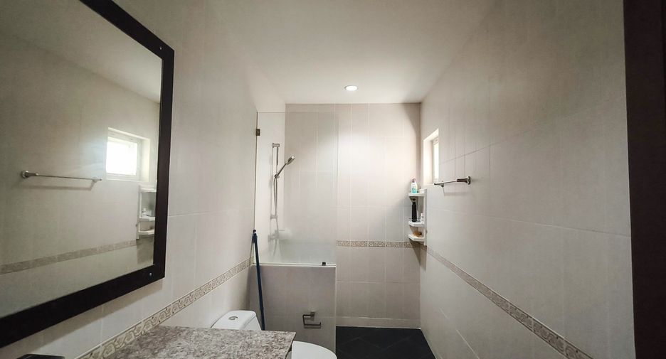 For sale 4 bedrooms house in Hua Hin, Prachuap Khiri Khan