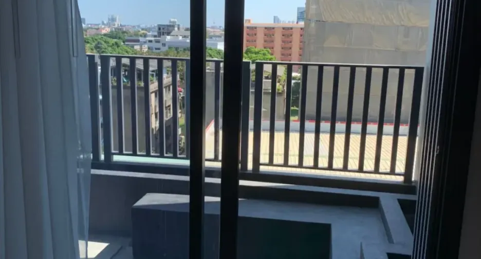 Wohnung zum Kauf und zur Miete mit 2 Zimmer in Bang Kapi, Bangkok