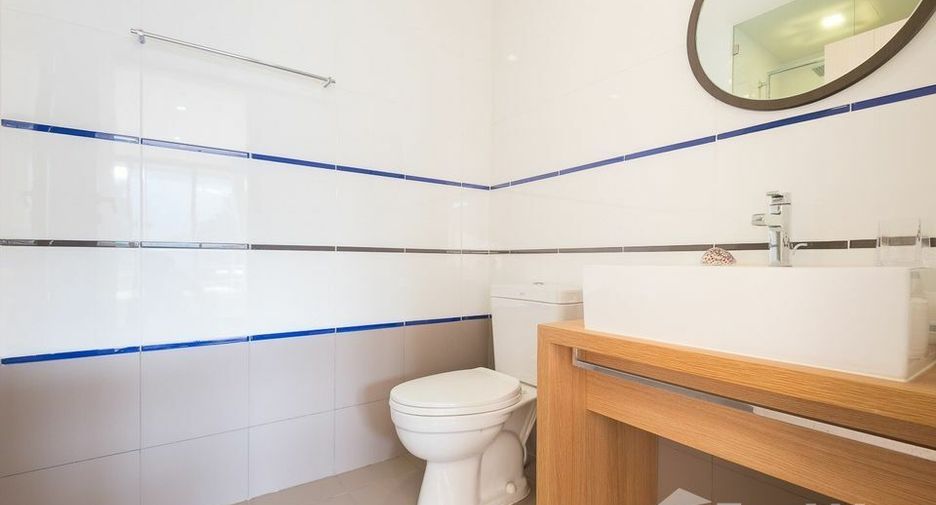 Продажа 2 спальни кондо в Ча Ам, Пхетбури