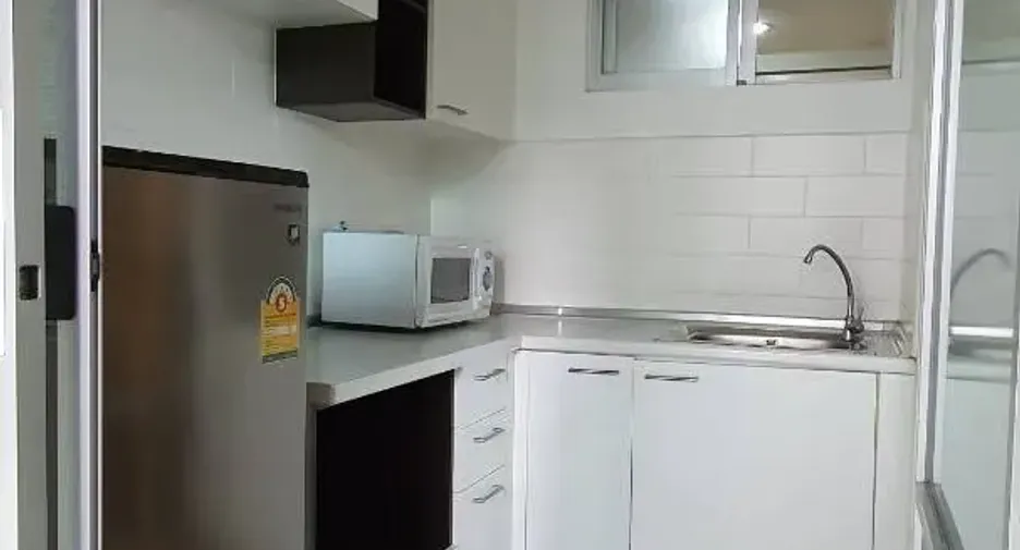 For sale 1 bed condo in Bang Phlat, Bangkok