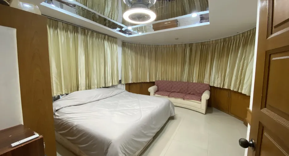 Condo en venta de 2 habitaciones en Bang Lamung, Chonburi